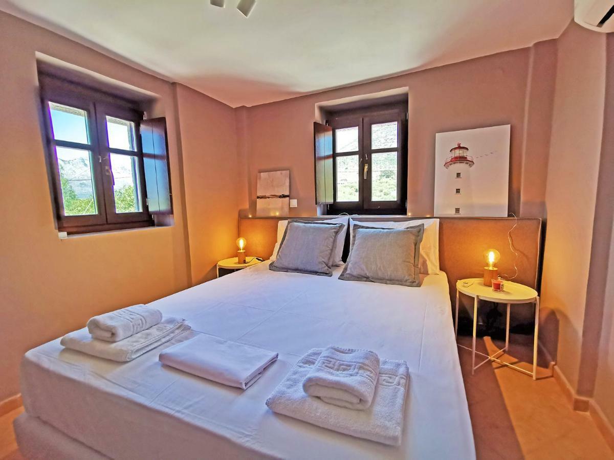 Anaroussa Diros Maisonette Ареополі Екстер'єр фото